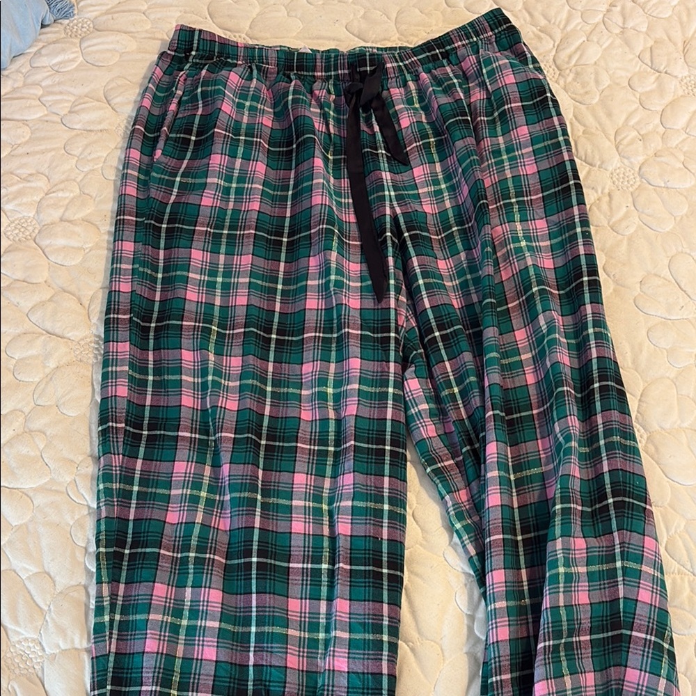 Victoria Plaid Pajama Pants in Pink and Green
